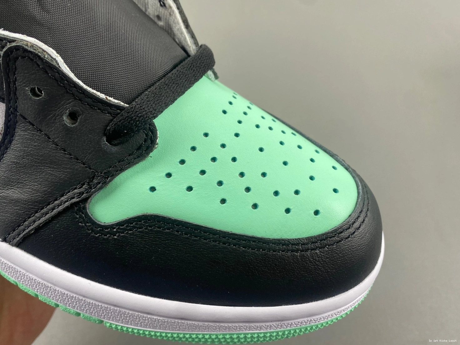 Air High DZ5485-130 OG Retro Glow 1 Jordan Green 0329